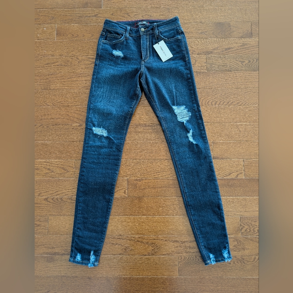 Fran Denim Emma 28 Tall NWT